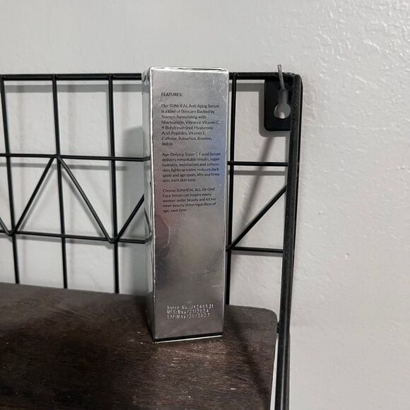 SunHeal Skincare Vitamin Super C Serum Age Defying Hydrating Smoothing - Picture 2 of 7